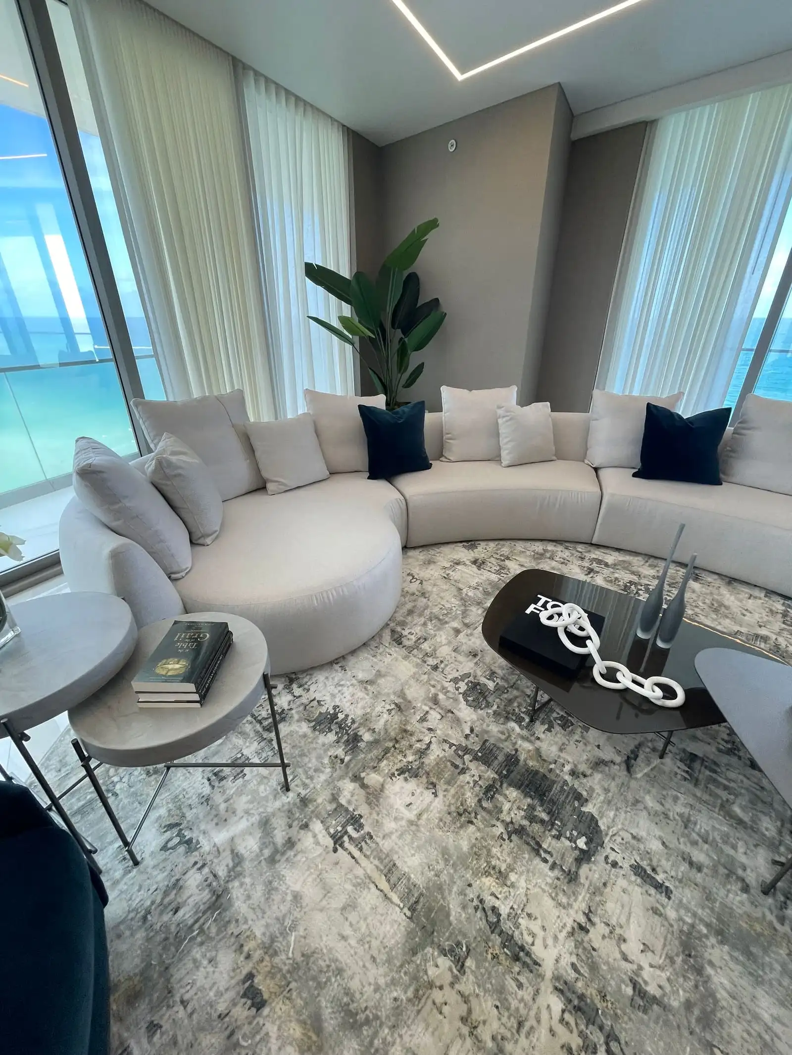 Smart Homes in Miami: Automation, Scenes and the Future of Interior Design